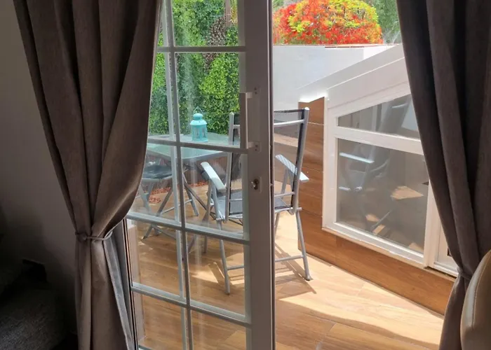 La Casetta Island Village